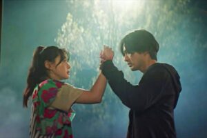 Akhiri Kutukan, Lee Jin Wook Mencari Kwon Nara Selama 600 Tahun