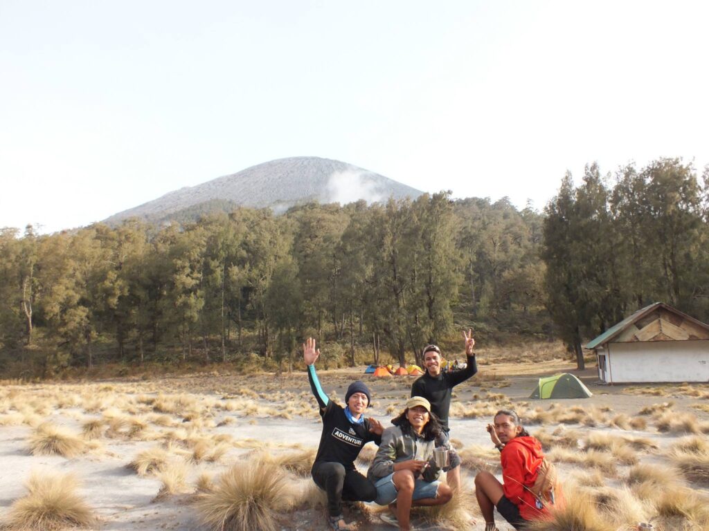 Misteri Gunung Slamet yang Tak Bisa Dicerna Akal