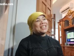 Santai Ibu Dewi Menanggapi Putusnya Hubungan Fuji dan Thariq Halilintar